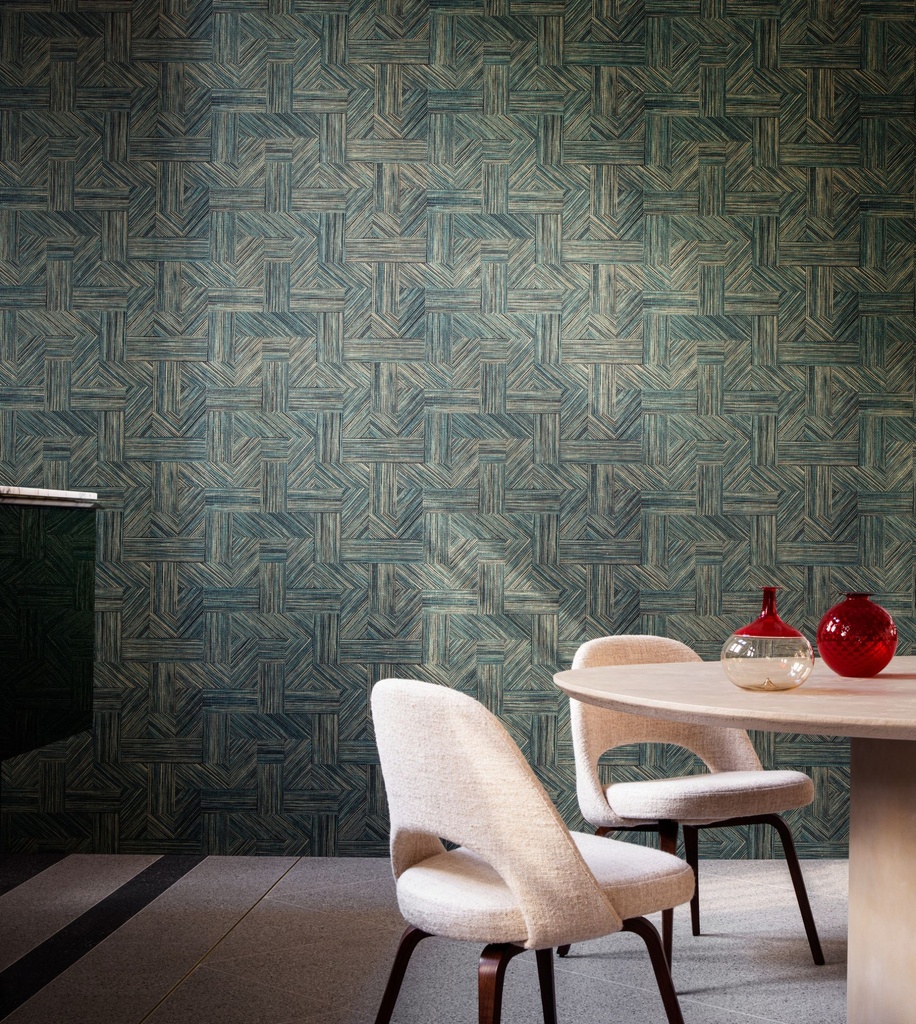 EssentialsTangram_Intarsio_24041_Roomshot_Web_LR-fullscreen.jpg